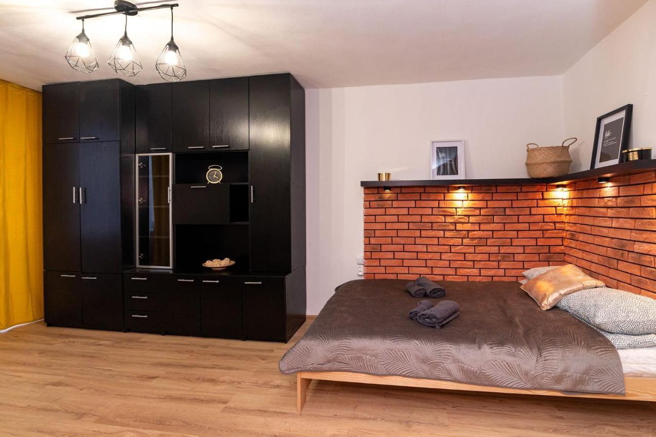 Regem Brazylijska Butas Warsaw